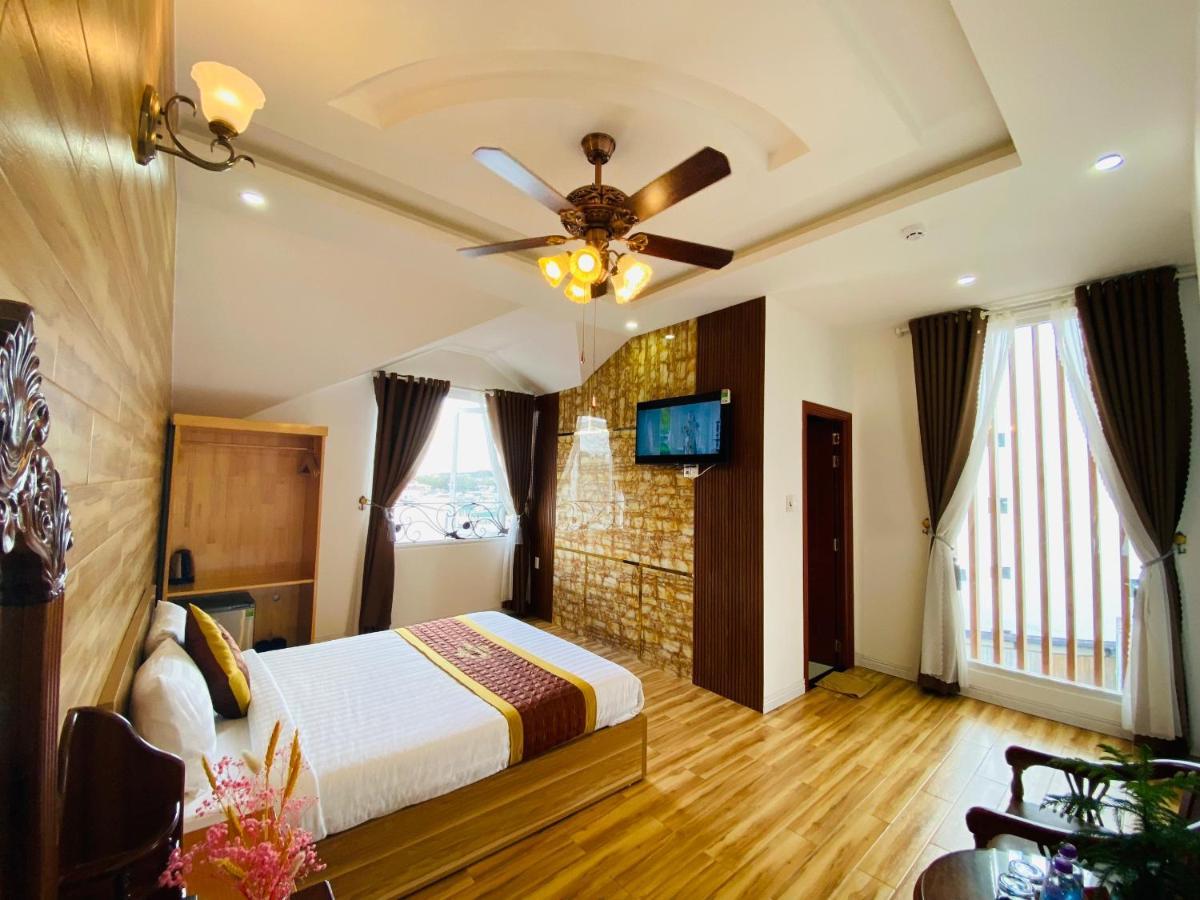 Thanh Thuy Hotel Dalat Bagian luar foto