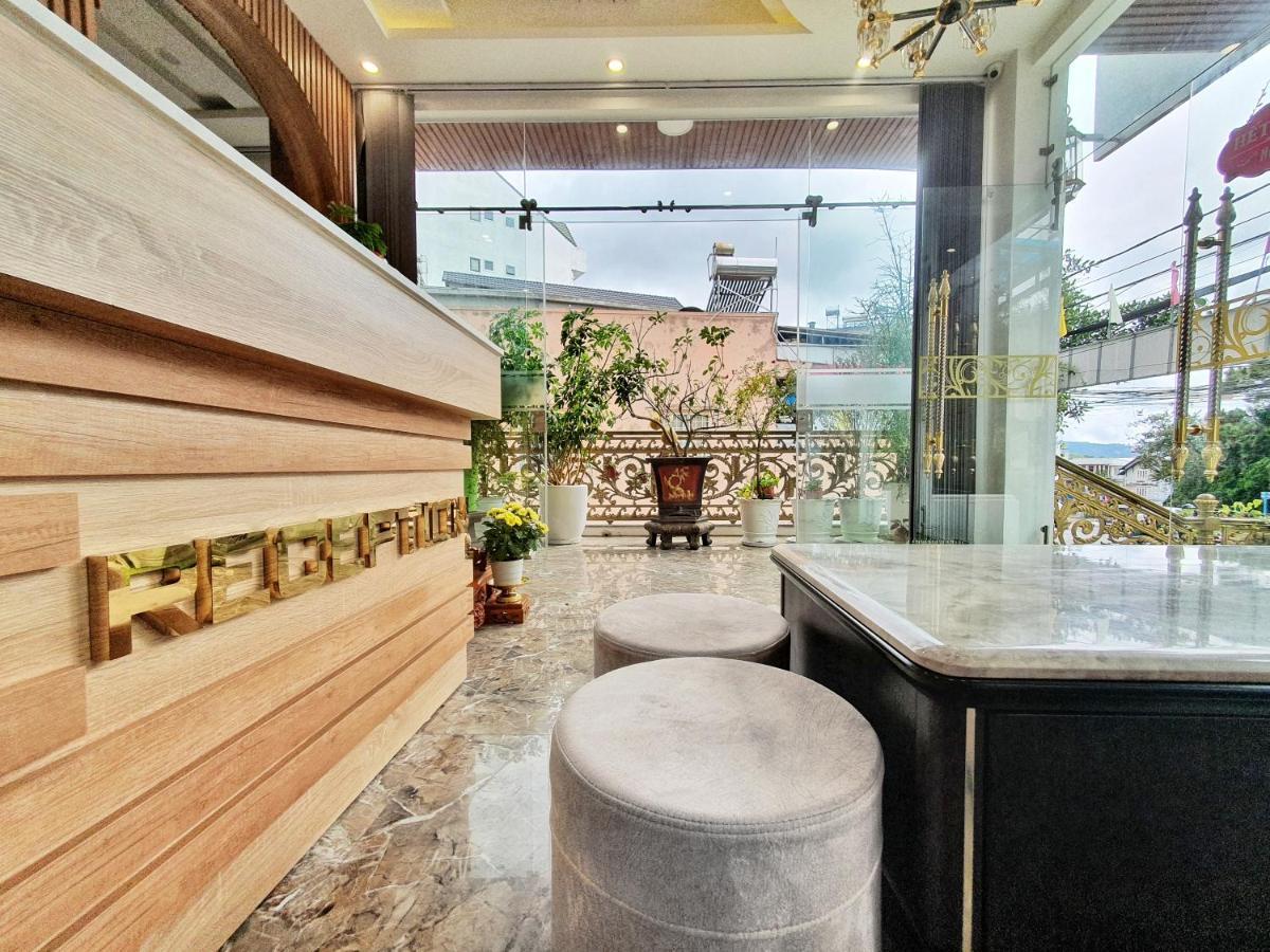 Thanh Thuy Hotel Dalat Bagian luar foto